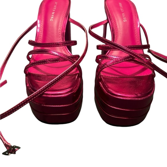 Elegant Pink Platform Sandals
